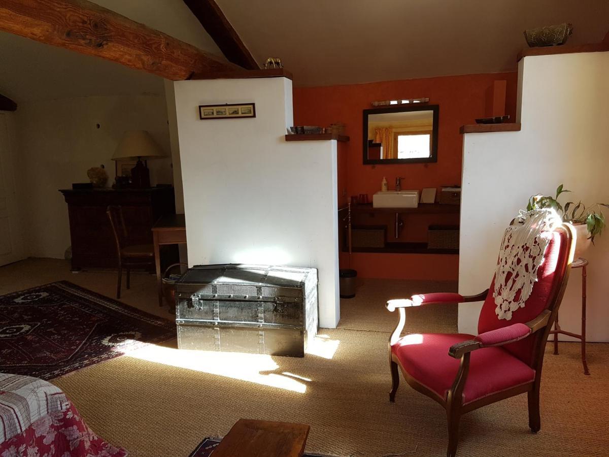 Holiday home Aux Tournesols