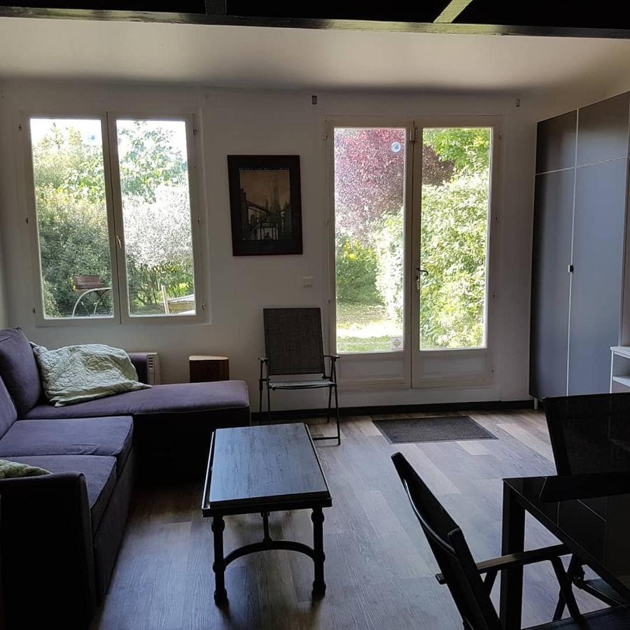 Holiday home Aux Tournesols *